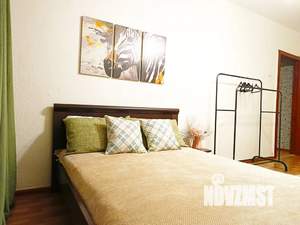 2-к квартира, посуточно, 56м2, 4/5 этаж