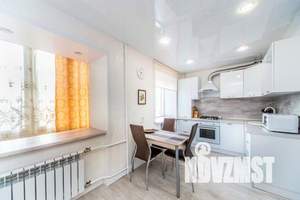 2-к квартира, посуточно, 56м2, 4/5 этаж