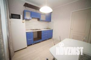 1-к квартира, посуточно, 39м2, 3/10 этаж