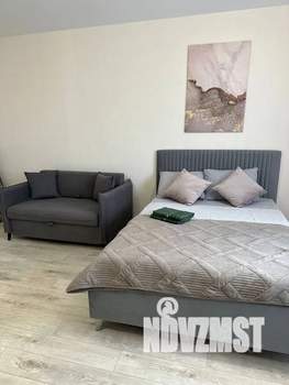 Студия квартира, посуточно, 32м2, 21/25 этаж