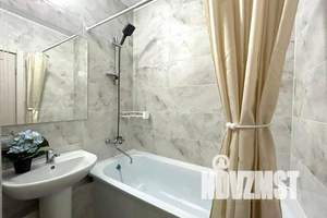 1-к квартира, посуточно, 37м2, 4/25 этаж