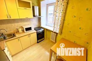 1-к квартира, посуточно, 35м2, 2/5 этаж