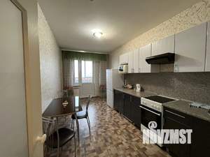1-к квартира, посуточно, 42м2, 8/22 этаж