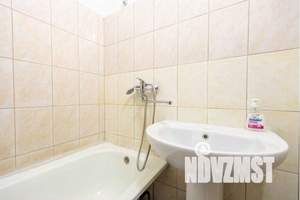 1-к квартира, посуточно, 38м2, 8/10 этаж