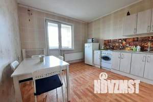 1-к квартира, посуточно, 40м2, 3/10 этаж