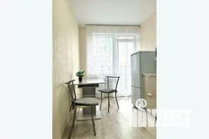 1-к квартира, посуточно, 37м2, 4/25 этаж