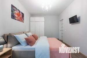 1-к квартира, посуточно, 68м2, 1/1 этаж