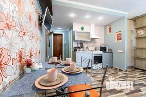 2-к квартира, посуточно, 40м2, 1/1 этаж