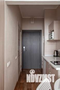 Студия квартира, посуточно, 30м2, 3/11 этаж