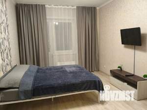 1-к квартира, посуточно, 42м2, 16/24 этаж