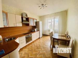 1-к квартира, посуточно, 47м2, 1/1 этаж