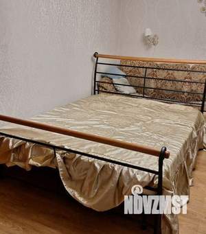 3-к квартира, посуточно, 61м2, 1/1 этаж