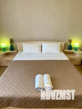 1-к квартира, посуточно, 40м2, 21/25 этаж