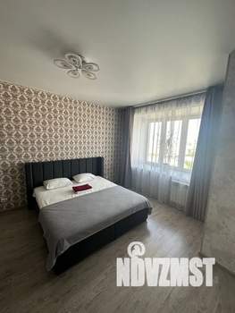 1-к квартира, посуточно, 38м2, 19/22 этаж