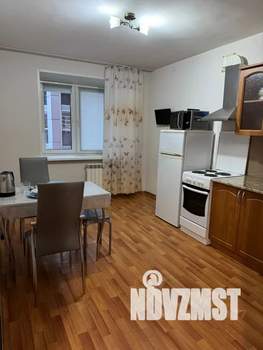 1-к квартира, посуточно, 46м2, 6/10 этаж