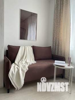 1-к квартира, посуточно, 35м2, 2/16 этаж