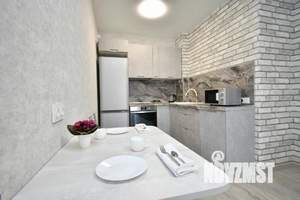 2-к квартира, посуточно, 46м2, 1/1 этаж