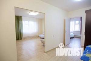 2-к квартира, посуточно, 65м2, 1/10 этаж