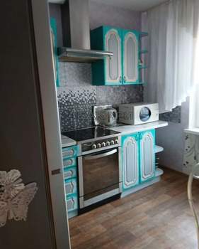 3-к квартира, на длительный срок, 96м2, 1/10 этаж