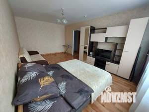 1-к квартира, посуточно, 37м2, 15/16 этаж
