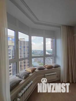 Студия квартира, посуточно, 32м2, 15/17 этаж