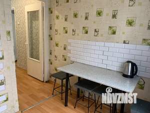 1-к квартира, посуточно, 35м2, 1/9 этаж