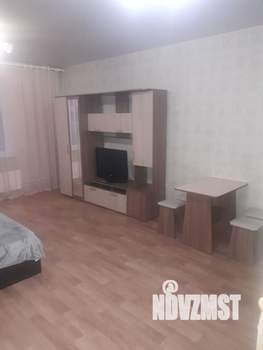 Студия квартира, посуточно, 32м2, 15/18 этаж