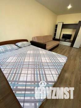 Студия квартира, посуточно, 34м2, 4/5 этаж