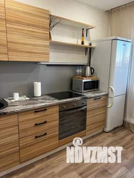 1-к квартира, посуточно, 40м2, 6/12 этаж