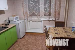 2-к квартира, посуточно, 52м2, 13/16 этаж