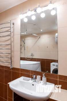 2-к квартира, посуточно, 64м2, 1/1 этаж