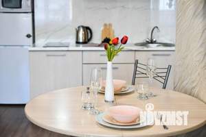 2-к квартира, посуточно, 50м2, 1/1 этаж