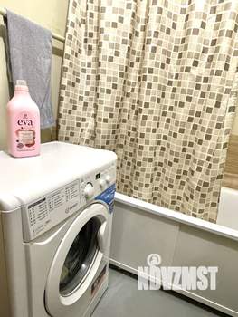 1-к квартира, посуточно, 47м2, 3/10 этаж