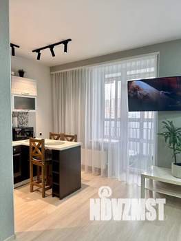 Студия квартира, посуточно, 33м2, 8/25 этаж