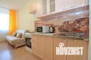 1-к квартира, посуточно, 51м2, 18/20 этаж