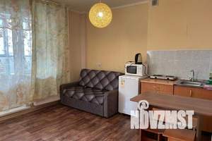 1-к квартира, посуточно, 37м2, 8/17 этаж