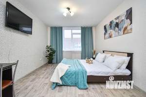 1-к квартира, посуточно, 44м2, 8/10 этаж