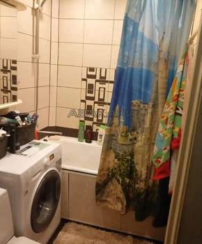 3-к квартира, на длительный срок, 46м2, 1/5 этаж