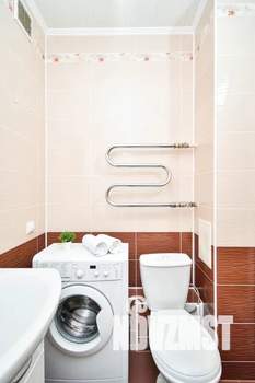 1-к квартира, посуточно, 42м2, 7/17 этаж