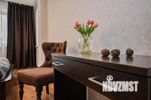 1-к квартира, посуточно, 49м2, 8/10 этаж