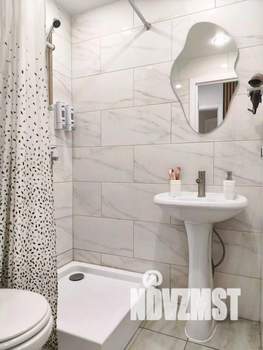 1-к квартира, посуточно, 18м2, 1/1 этаж