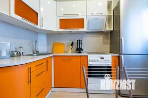 1-к квартира, посуточно, 58м2, 1/1 этаж