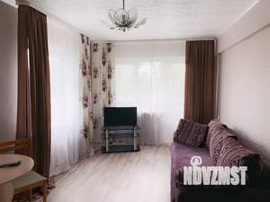 2-к квартира, посуточно, 50м2, 3/5 этаж
