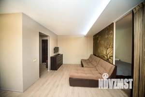 Студия квартира, посуточно, 38м2, 6/9 этаж