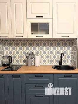 Студия квартира, посуточно, 40м2, 10/17 этаж