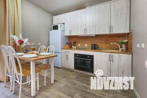 1-к квартира, посуточно, 40м2, 22/24 этаж