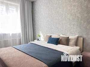 1-к квартира, посуточно, 38м2, 1/1 этаж