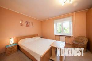 1-к квартира, посуточно, 34м2, 4/5 этаж