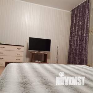 1-к квартира, посуточно, 40м2, 10/13 этаж
