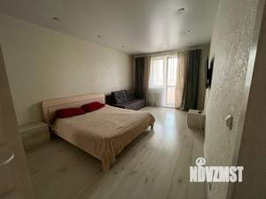 1-к квартира, посуточно, 50м2, 6/24 этаж